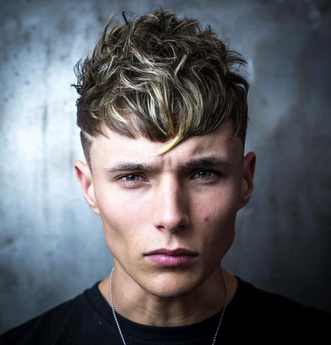 Textured Crop + Highlights - Men's Haircuts