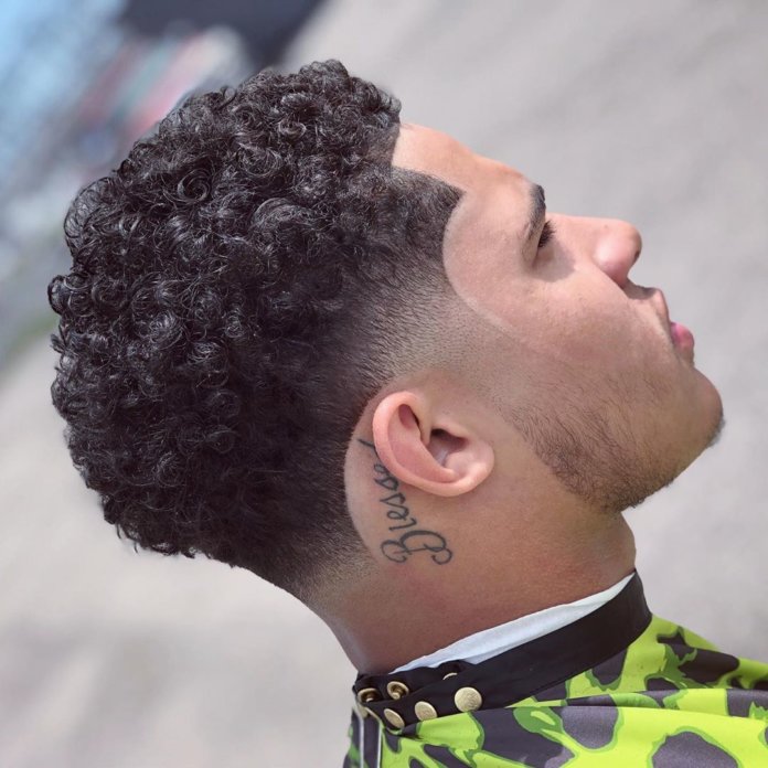 Curly hair + Layered temples and nape + Lines