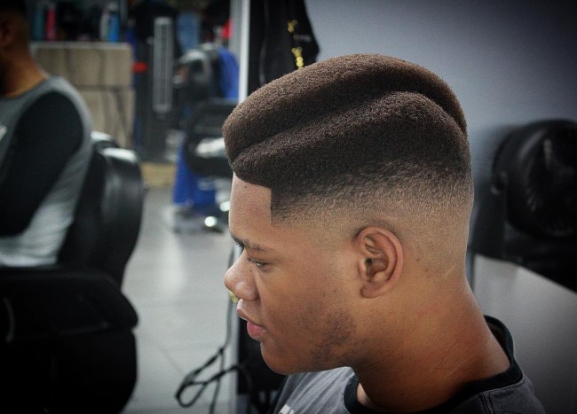 Staircase Afro haircut + Medium Fade