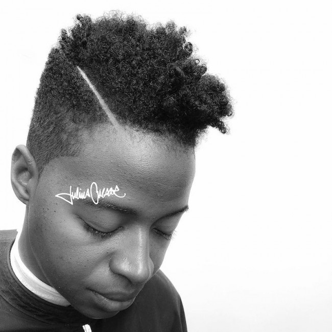 Afro + Fade haut + Part